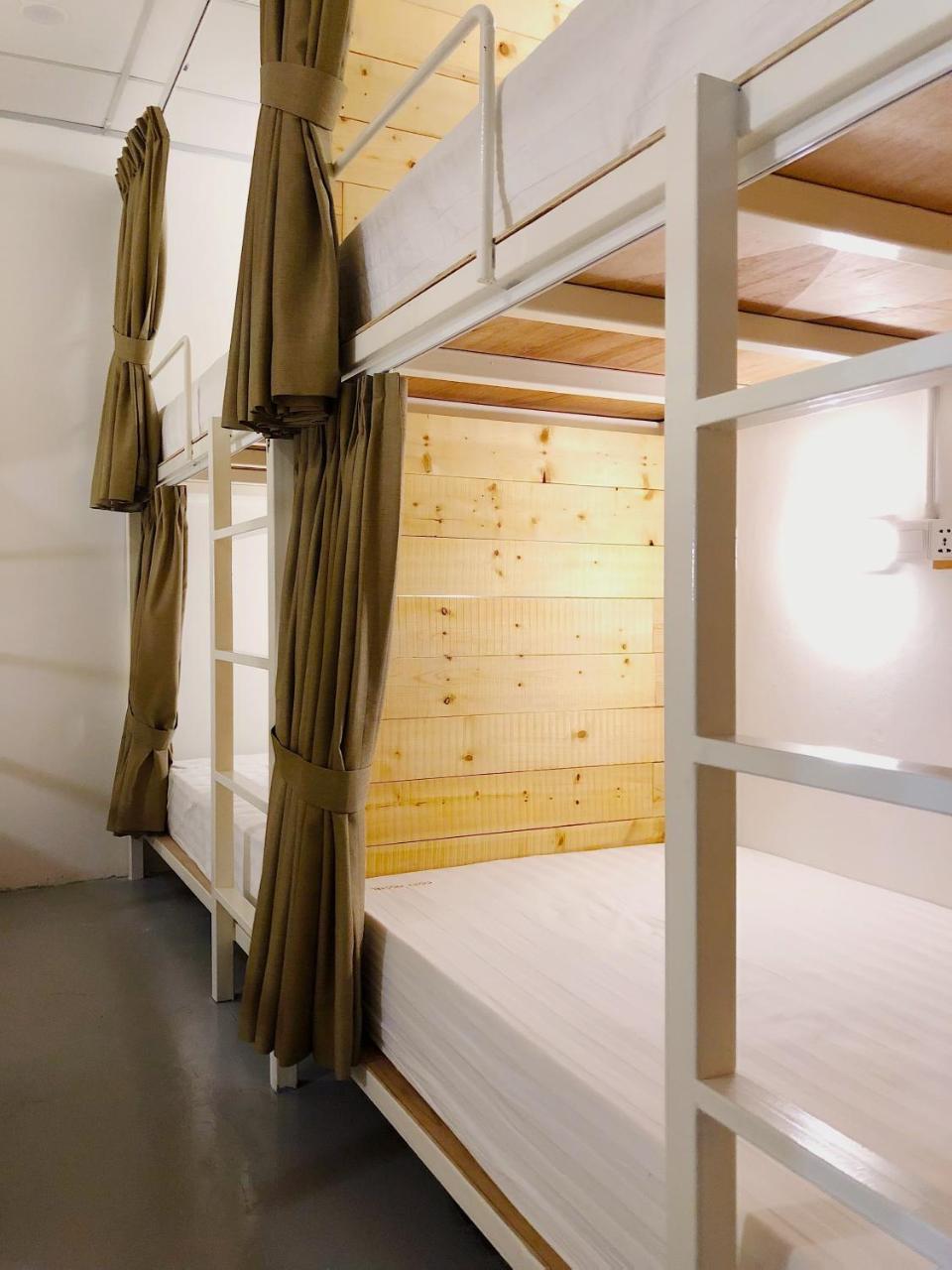 Cozy Hostel Kampong Sembulan ภายนอก รูปภาพ