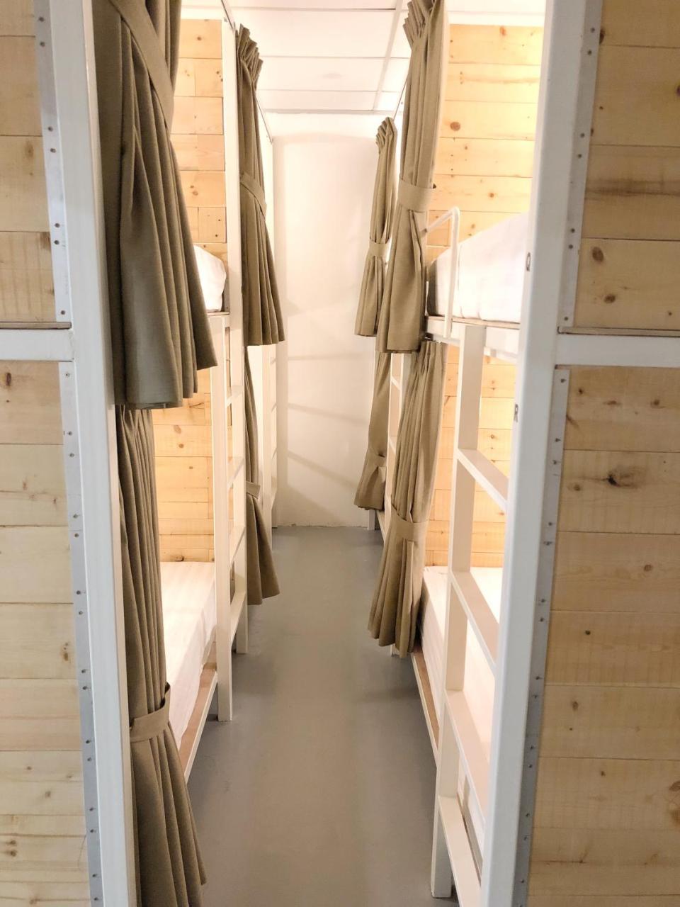 Cozy Hostel Kampong Sembulan ภายนอก รูปภาพ