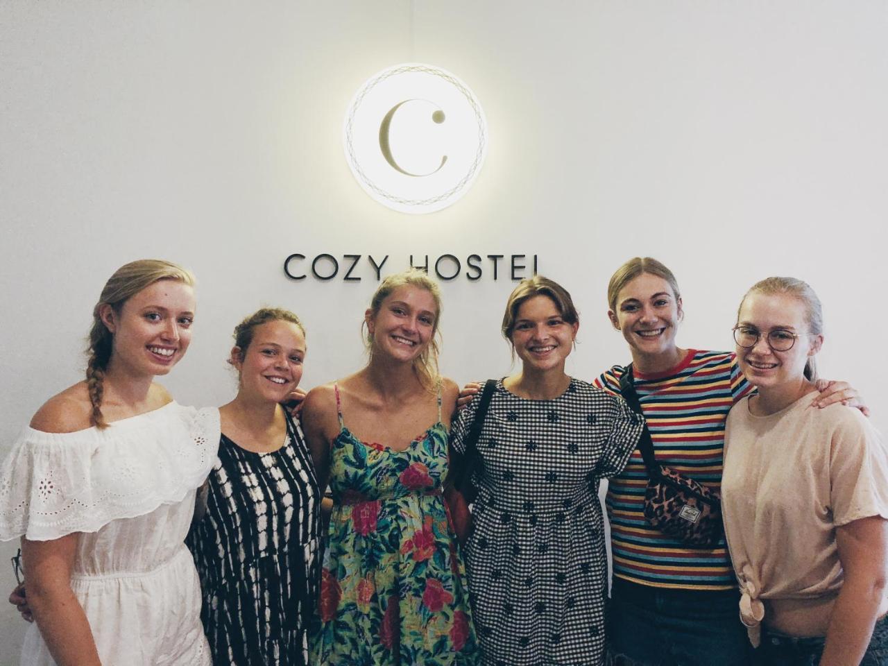 Cozy Hostel Kampong Sembulan ภายนอก รูปภาพ