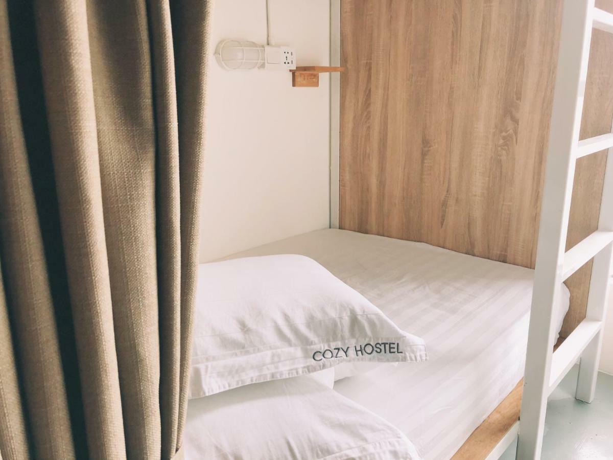 Cozy Hostel Kampong Sembulan ภายนอก รูปภาพ
